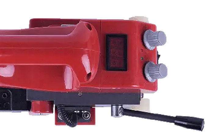 Цифровой дисплей сварочного аппарата LST 800D.